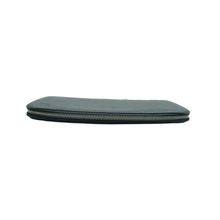 Load image into Gallery viewer, Louis Vuitton Ardoise Taiga Leather Atoll Travel Organizer Black
