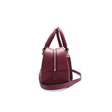 Load image into Gallery viewer, Gucci Soft Microguccissima Medium Crossbody Bag Rosso
