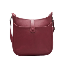 Load image into Gallery viewer, Hermes Evelyne Leather Shoulder bag Red
