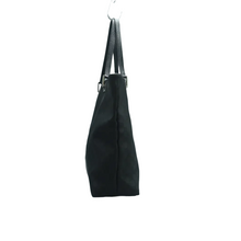Load image into Gallery viewer, Gucci Nylon Shoulder Bag Black

