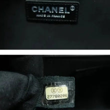 Load image into Gallery viewer, CHANEL Boy Leather Shoulder Bag Black
