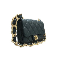 Load image into Gallery viewer, CHANEL Leather Shoulder Bag Black
