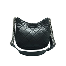 Load image into Gallery viewer, CHANEL Leather Shoulder Bag Black
