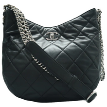 Load image into Gallery viewer, CHANEL Leather Shoulder Bag Black
