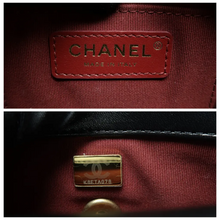 Load image into Gallery viewer, Chanel Leather Shoulder Bag Black
