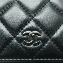 Load image into Gallery viewer, CHANEL Leather Wallet Black
