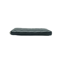 Load image into Gallery viewer, CHANEL Leather Wallet Black
