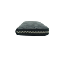 Load image into Gallery viewer, CHANEL Leather Wallet Black
