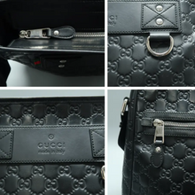 Load image into Gallery viewer, Gucci Leather Shoulder Bag Black
