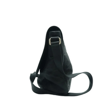 Load image into Gallery viewer, GUCCI Leather Shoulder Bag Black

