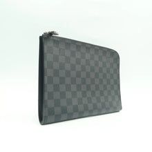 Load image into Gallery viewer, LOUIS VUITTON Voyage Leather Clutch Bag Black
