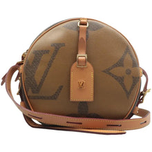 Load image into Gallery viewer, LOUIS VUITTON Boite chapeau Monogram Canvas Shoulder Bag Brown
