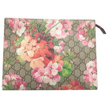 Load image into Gallery viewer, Gucci Blooms Canvas Clutch Bag Beige
