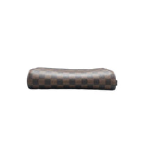 Load image into Gallery viewer, LOUIS VUITTON Saint Damier Ebene Canvas Clutch Bag Brown
