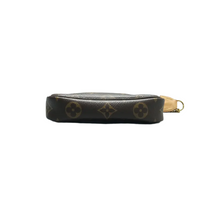 Load image into Gallery viewer, Louis Vuitton Monogram Canvas Clutch Bag Brown
