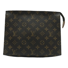 Load image into Gallery viewer, Louis Vuitton Poche toilette Monogram Canvas Clutch Bag Brown
