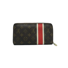Load image into Gallery viewer, Louis Vuitton Monogram Canvas Wallet Brown
