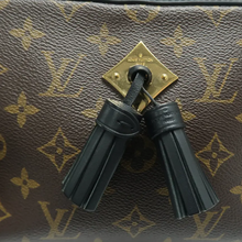 Load image into Gallery viewer, Louis Vuitton Saintonge Monogram Canvas Shoulder Bag Brown
