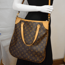 Load image into Gallery viewer, LOUIS VUITTON Odeon GM Monogram Canvas Shoulder Bag Brown
