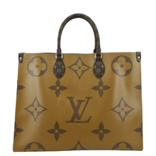 Load image into Gallery viewer, LOUIS VUITTON Onthego GM Giant Monogram Canvas Tote Shoulder Bag Brown
