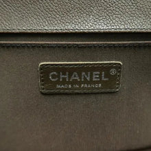 Load image into Gallery viewer, CHANEL Boy Leather Shoulder Bag Green
