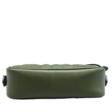 Load image into Gallery viewer, GUCCI GG Marmont Leather Shoulder Bag Green
