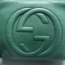 Load image into Gallery viewer, Gucci Soho Leather Shoulder Bag Green
