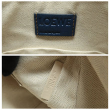 Load image into Gallery viewer, LOEWE Puzzle Leather Shoulder Bag Multicolour
