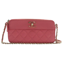Load image into Gallery viewer, Chanel Leather Shoulder Bag Pink
