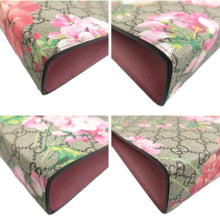 Load image into Gallery viewer, Gucci Blooms Large Cosmetic Case GG Supreme Monogram Clutch Pink
