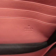 Load image into Gallery viewer, Gucci Interlocking G Dollar Calfskin Leather Shoulder Bag Pink
