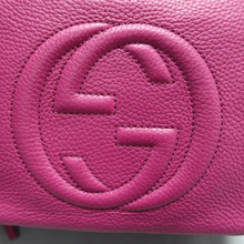 Load image into Gallery viewer, GUCCI Soho Leather Shoulder Bag Purple
