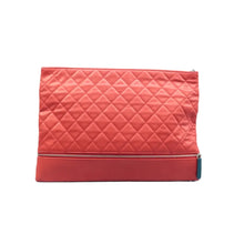 Load image into Gallery viewer, Chanel Quilted Leather Clutch Bag Red
