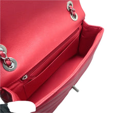 Load image into Gallery viewer, CHANEL Leather Shoulder Bag Red
