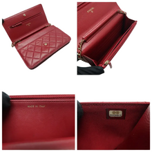 Load image into Gallery viewer, CHANEL Leather Shoulder Bag Red
