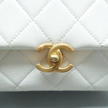 Load image into Gallery viewer, Chanel Leather Shoulder Bag White

