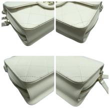 Load image into Gallery viewer, Chanel Leather Shoulder Bag White
