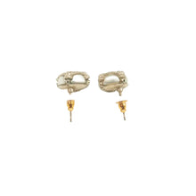 Load image into Gallery viewer, Chanel  Pearl CC Earrings Gold
